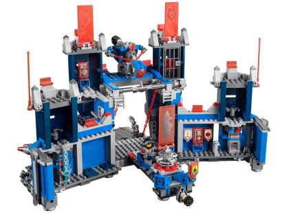 LEGO Nexo Knights 70317 Fortrex - Poškozený obal