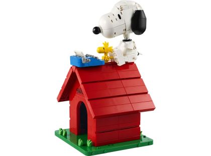 LEGO® Ideas 21368 Peanuts: Snoopyho bouda
