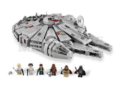 LEGO Star Wars 7965 Millennium Falcon