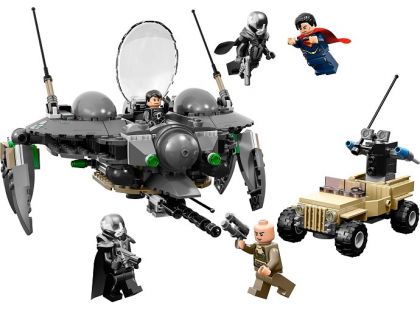 LEGO Super Heroes 76003 Superman: Bitva o Smallville