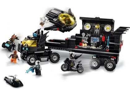 LEGO® Super Heroes 76160 Mobilní základna Batmana