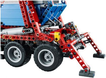 LEGO Technic 42024 Nákladní vůz s kontejnerem