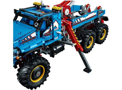 LEGO Technic 42070 Terénní odtahový vůz 6x6 - Poškozený obal