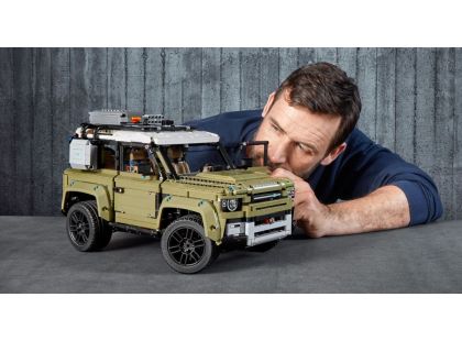 LEGO Technic 42110 Land Rover Defender - Poškozený obal