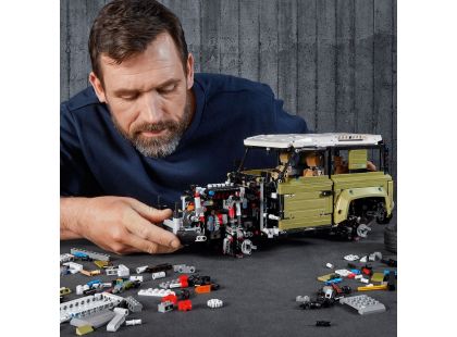 LEGO Technic 42110 Land Rover Defender - Poškozený obal