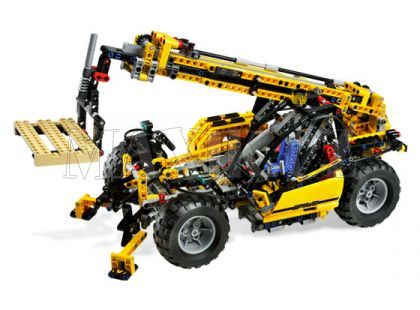 LEGO TECHNIC 8295 Teleskopický manipulační stroj