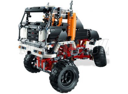 LEGO Technic 9398 Truck 4x4