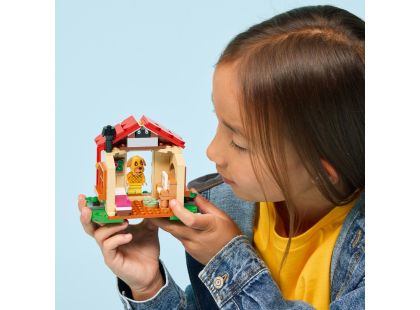 LEGO® Animal Crossing™ 77058 Goldie a její útulný dům