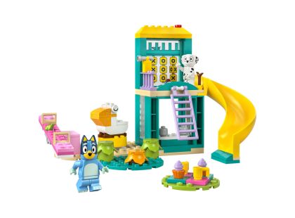 LEGO® Bluey 11201 Bluey, Chloe a zábava na hřišti