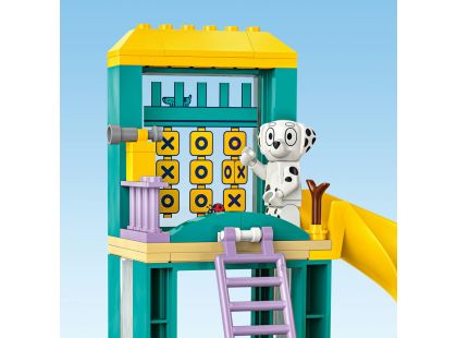 LEGO® Bluey 11201 Bluey, Chloe a zábava na hřišti