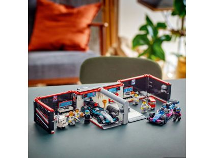 LEGO® City 60444 Garáž F1® a vozy Mercedes-AMG a Alpine