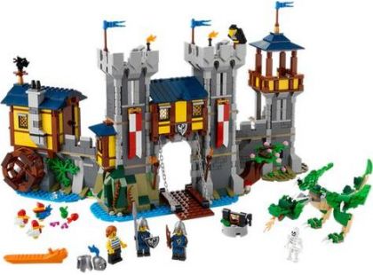 LEGO® Creator 31120 Středověký hrad - Poškozený obal