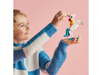LEGO® Creator 31140 Kouzelný jednorožec - Poškozený obal