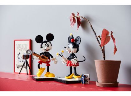 LEGO® Disney 43179 Myšák Mickey a Myška Minnie
