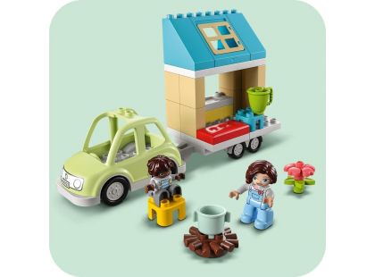 LEGO® DUPLO® 10986 Pojízdný rodinný dům