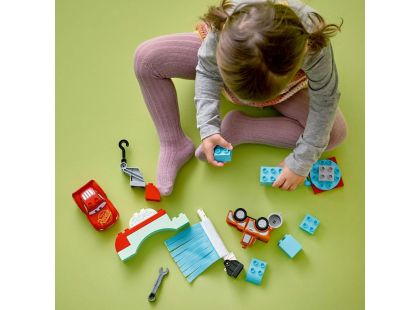 LEGO® DUPLO® Disney 10996 Na myčce s Bleskem McQueenem a Burákem - Poškozený obal