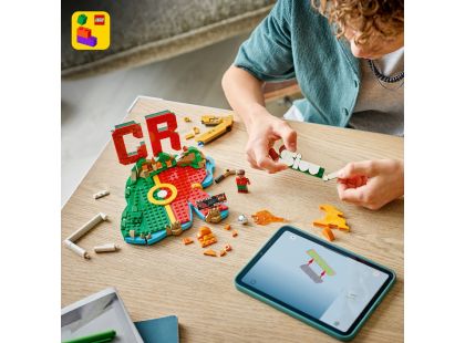 LEGO® Editions 43012 Cristiano Ronaldo – Hvězdné momenty fotbalu