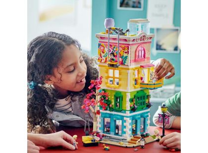 LEGO® Friends 41748 Komunitní centrum v městečku Heartlake - Poškozený obal