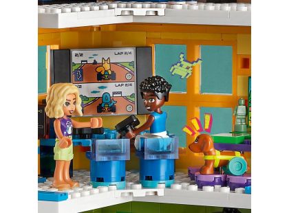 LEGO® Friends 41748 Komunitní centrum v městečku Heartlake - Poškozený obal