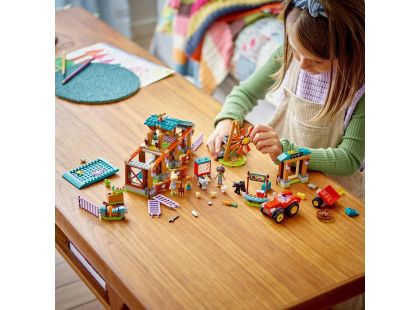 LEGO® Friends 42617 Útulek pro zvířátka z farmy - Poškozený obal