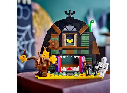 LEGO® Iconic 40721 Halloweenská stodola