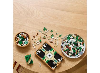 LEGO® Icons 10359 Zahrada s fontánou - Poškozený obal LEGO® Icons 10359 Zahrada s fontánou - Poškozený obal