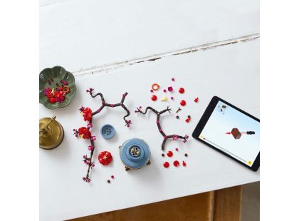 LEGO® Icons 10369 Meruňka japonská