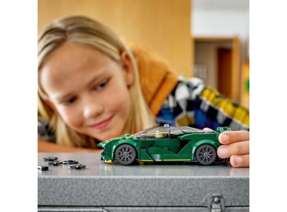 LEGO® Speed Champions 76907 Lotus Evija - Poškozený obal