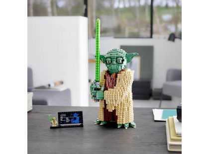 LEGO® Star Wars™ 75255 Yoda™ - Poškozený obal