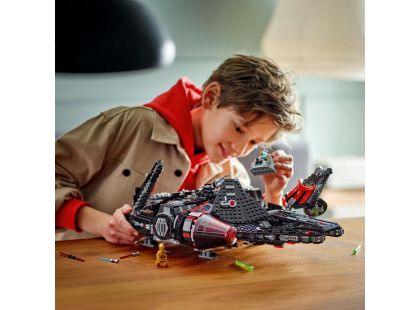 LEGO® Star Wars™ 75389 Temný Falcon - Poškozený obal