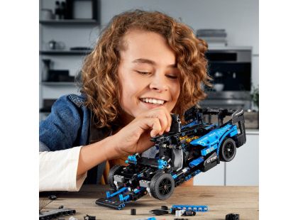 LEGO® Technic 42123 McLaren Senna GTR™ - Poškozený obal
