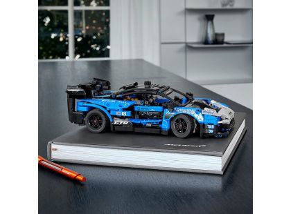 LEGO® Technic 42123 McLaren Senna GTR™ - Poškozený obal