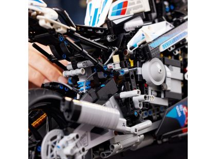 LEGO® Technic 42130 BMW M 1000 RR