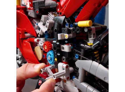 LEGO® Technic 42202 Motorka Ducati Panigale V4 S