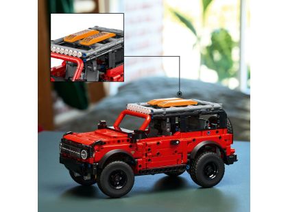 LEGO® Technic 42213 SUV Ford Bronco®