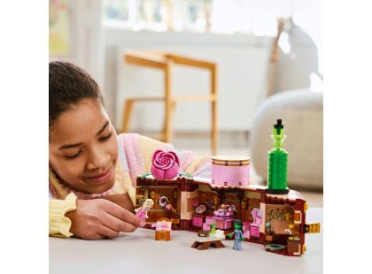 LEGO® Wicked 75683 Studentská kolej Glindy a Elphaby