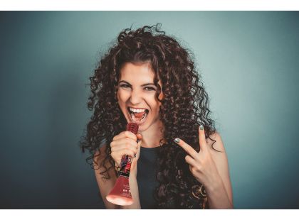 Lexibook Bezdrátový karaoke mikrofon The Voice s vestavěným reproduktorem a světelnými efekty