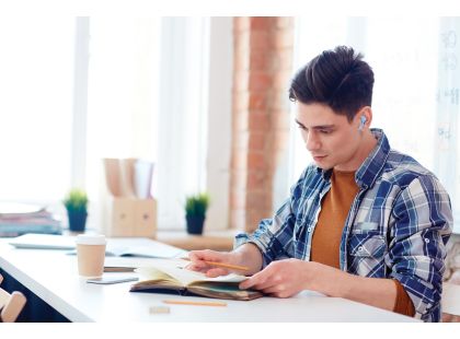 Lexibook Bluetooth sluchátka do uší Frozen s vestavěným mikrofonem