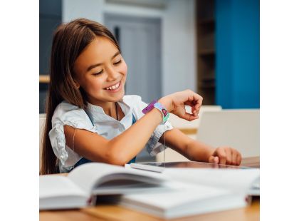 Lexibook Hodinky s kamerou Gábinin kouzelný domek a 8GB SD kartou