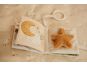 Little Dutch Závěsná textilní knížka s aktivitami Newborn Naturals 7