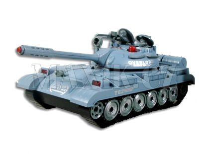 Made RC Tank na ovládání