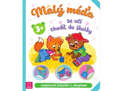 Malý méďa se učí chodit do školky