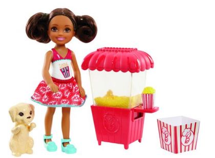 Mattel Barbie Chelsea Vaření a pečení červený stánek Popcorn