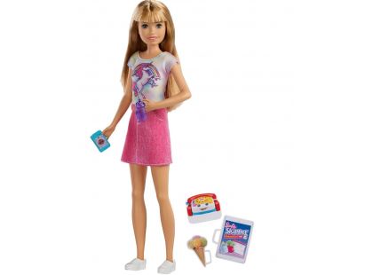 Mattel Barbie Chůva blondýnka v růžových šatech s jednorožcem FXG91