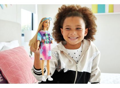 Mattel Barbie modelka femme and fierce šaty