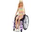 Mattel Barbie modelka na invalidním vozíku v kostkovaném overalu 29 cm 2