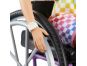 Mattel Barbie modelka na invalidním vozíku v kostkovaném overalu 29 cm 6