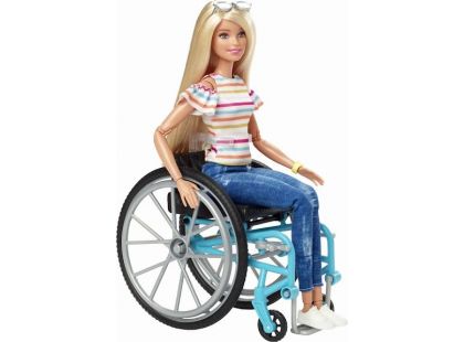 Mattel Barbie panenka na vozíčku