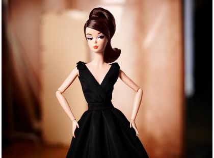 Mattel Barbie sběratelská Silkstone černé šaty