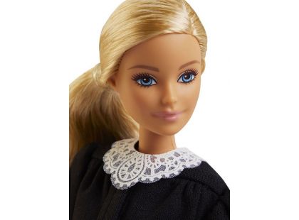 Mattel Barbie soudkyně běloška